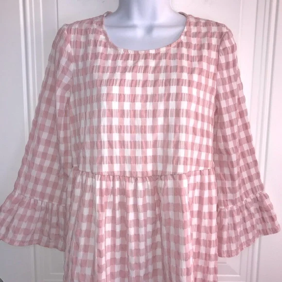 UO Exclusive pink & white textured checked bell ls babydoll dress size XS in EUC - Picture 7 of 16